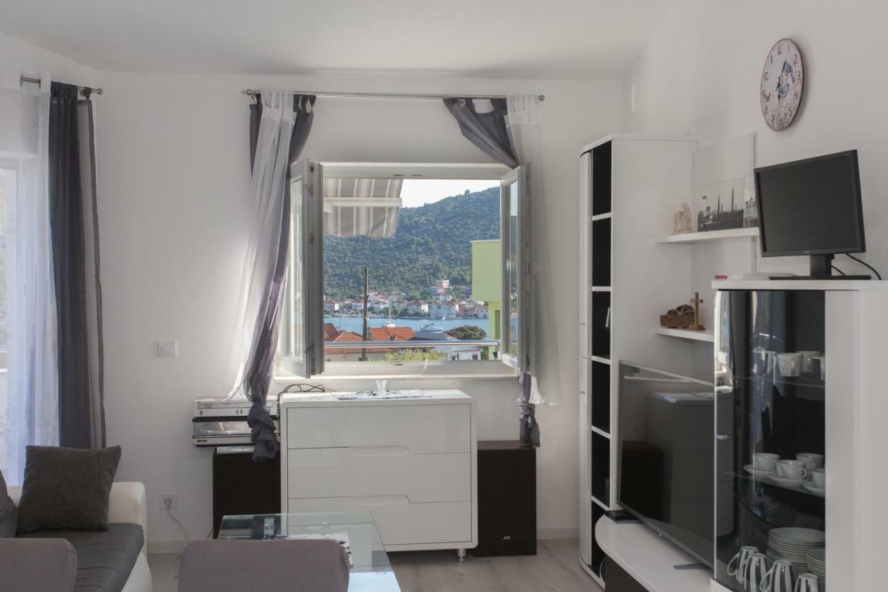 Villa Supuk Vinišće Exterior foto